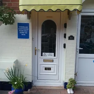 Thiswilldo No Breakfast No Children Or Pets Parking Permit For St Hilda Street Only And First Floor Only (adults Only) Guest house